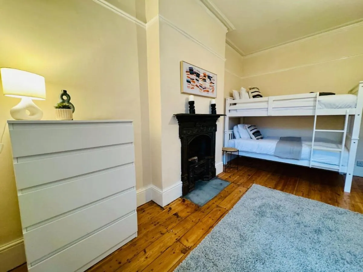 Holiday home Charming Victorian Townhouse In Hackney Villa London