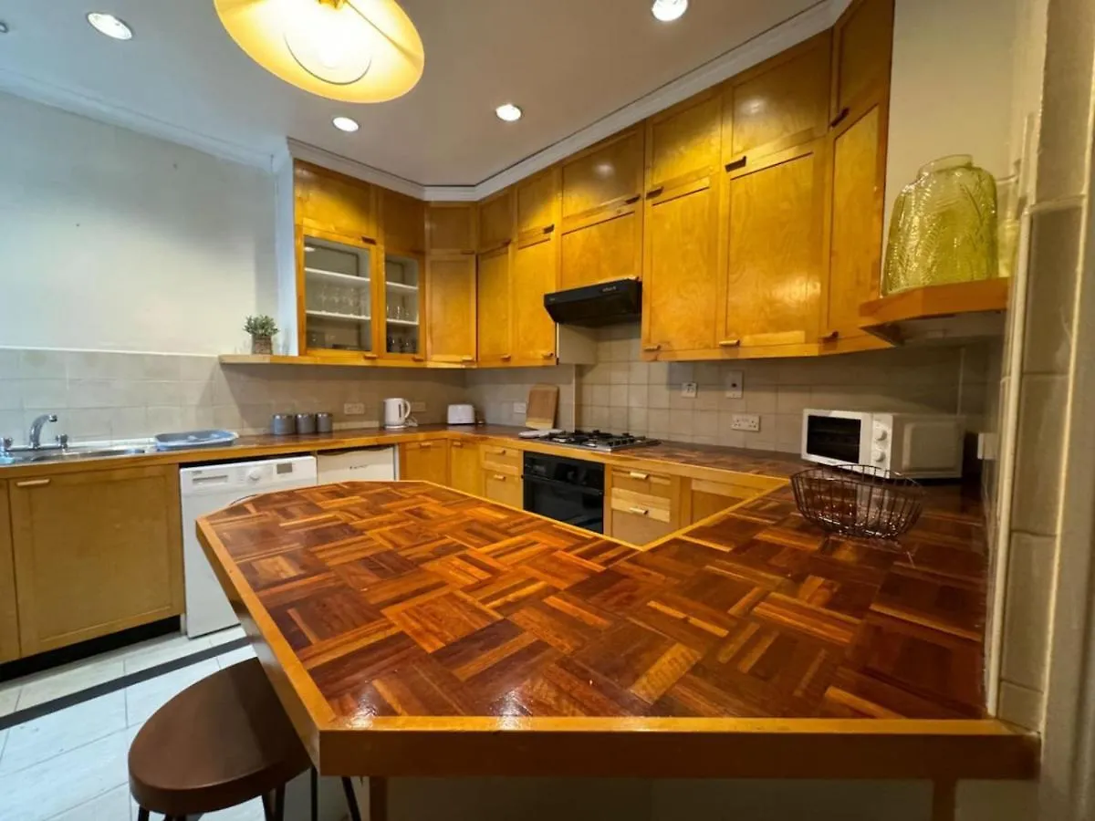 Charming Victorian Townhouse In Hackney Villa London 0*,