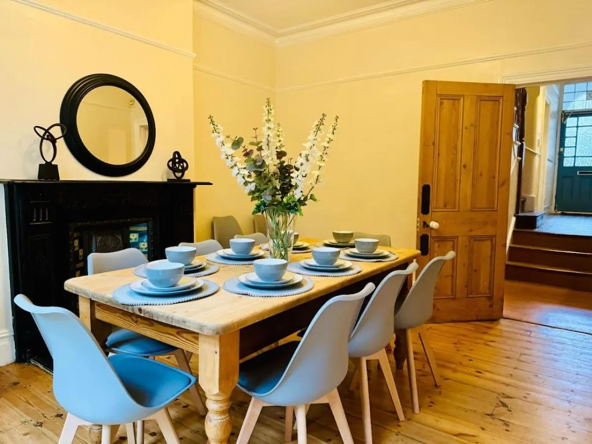Holiday home Charming Victorian Townhouse In Hackney Villa London